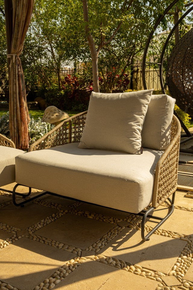 Zale Sofa Set